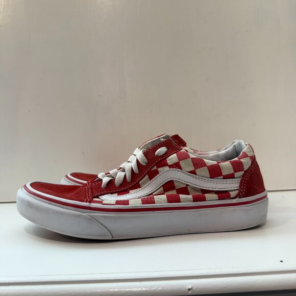Vans Women size 7.5 Red Checkered Cush - Old Skool Lace Ups - Picture 2 of 6